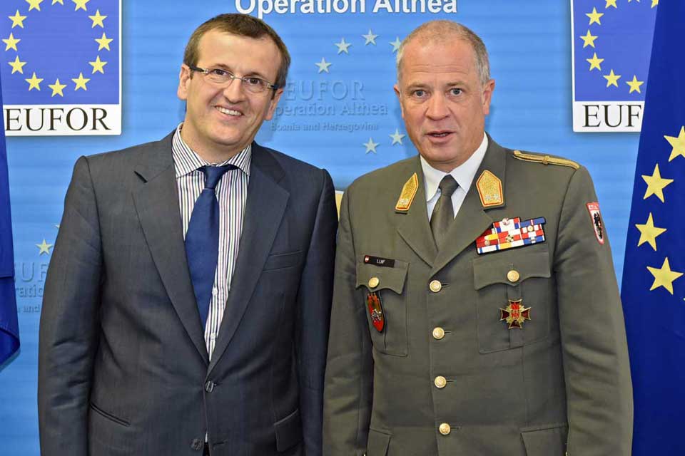 European Parliament Rapporteur visits COM EUFOR