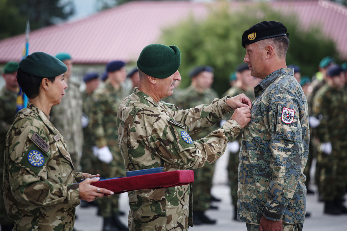 Deputy Commander and Chief of Staff of EUFOR to receive Hungarian military medal of merit