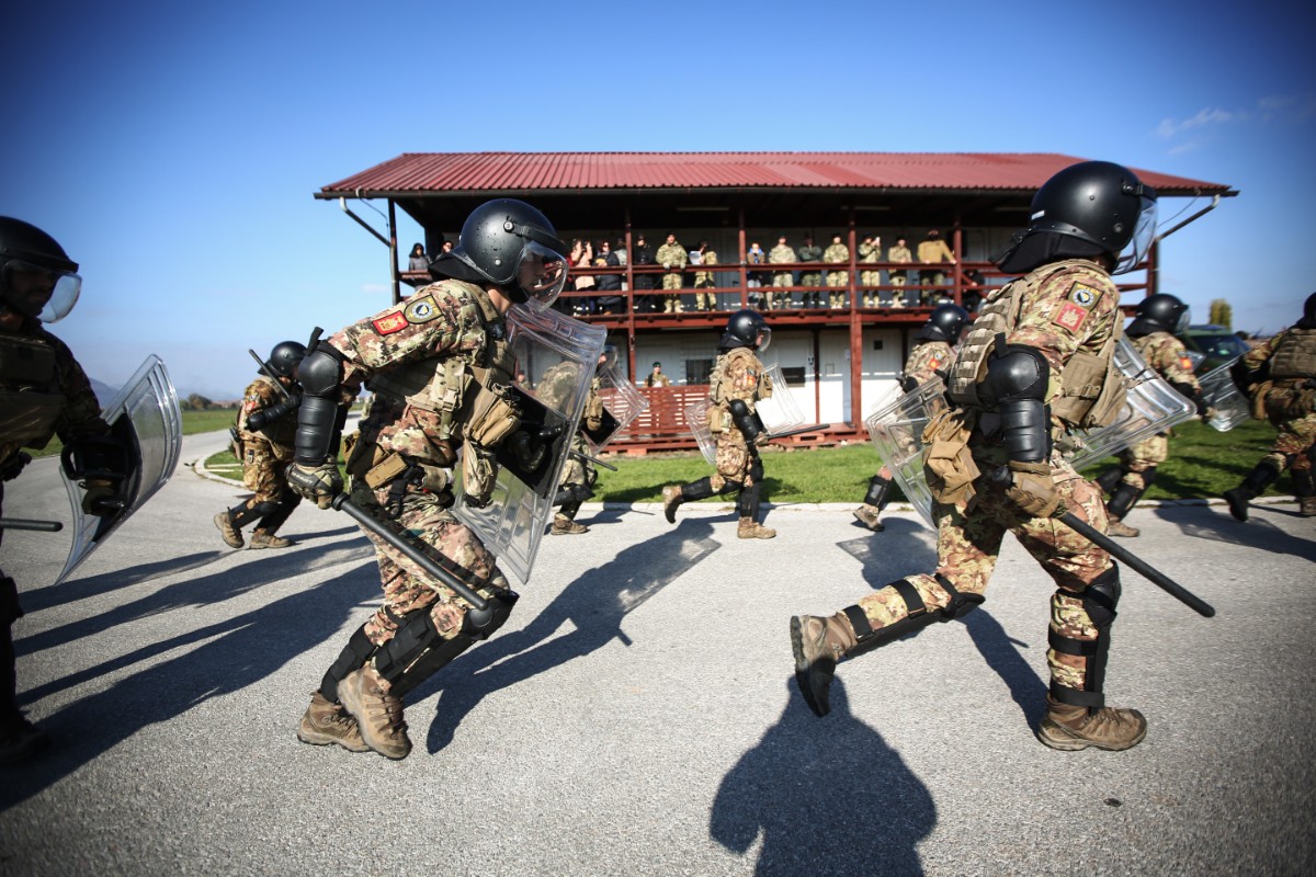 EUFOR invited spouses of members of the diplomatic bodies to Camp Butmir